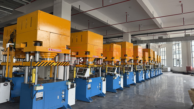 冲压车间3_副本 冲压车间3_副本